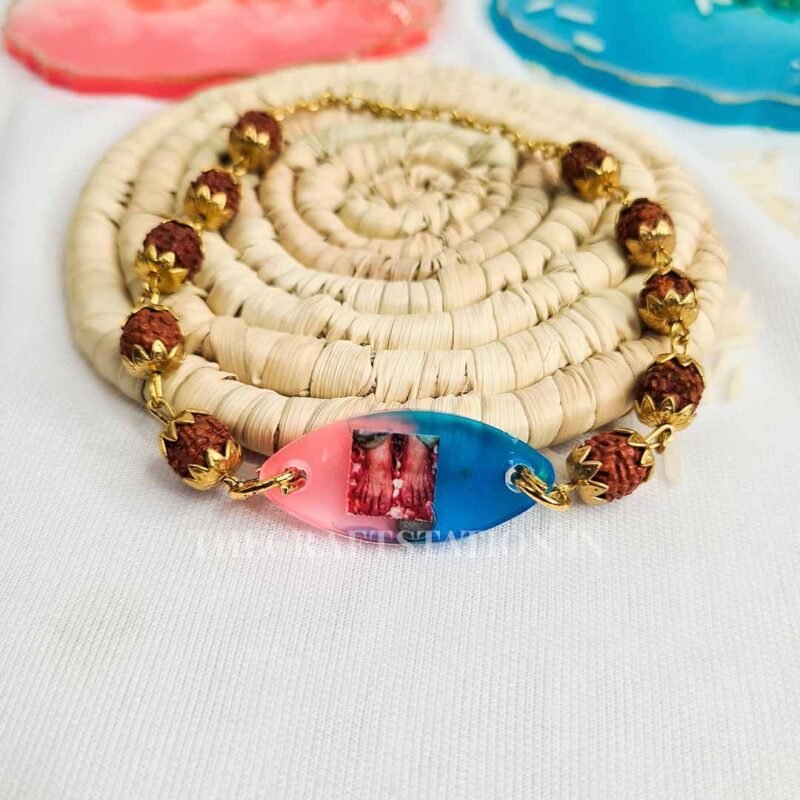 GLOW IN THE DARK GURUJI RUDERAKSH/THREAD BRACELET - Image 3