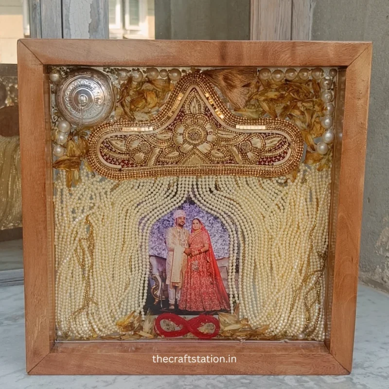 12 INCH WOODEN FLOOTING FRAME