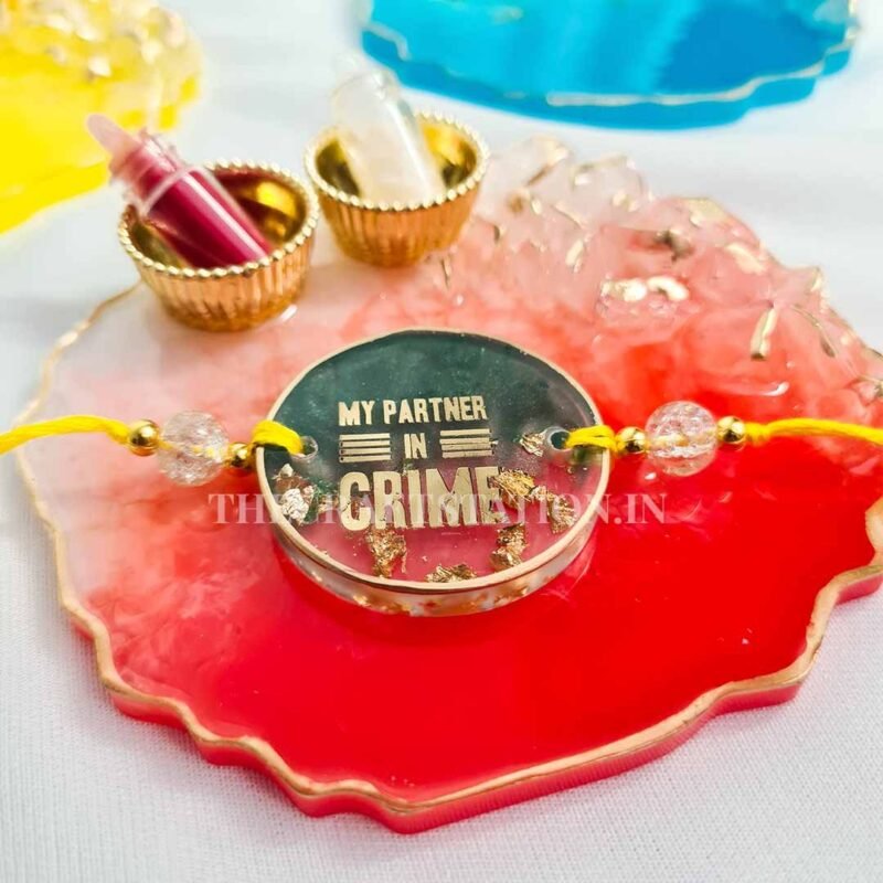 QUIRKY SLANG GREEN RESIN RAKHI