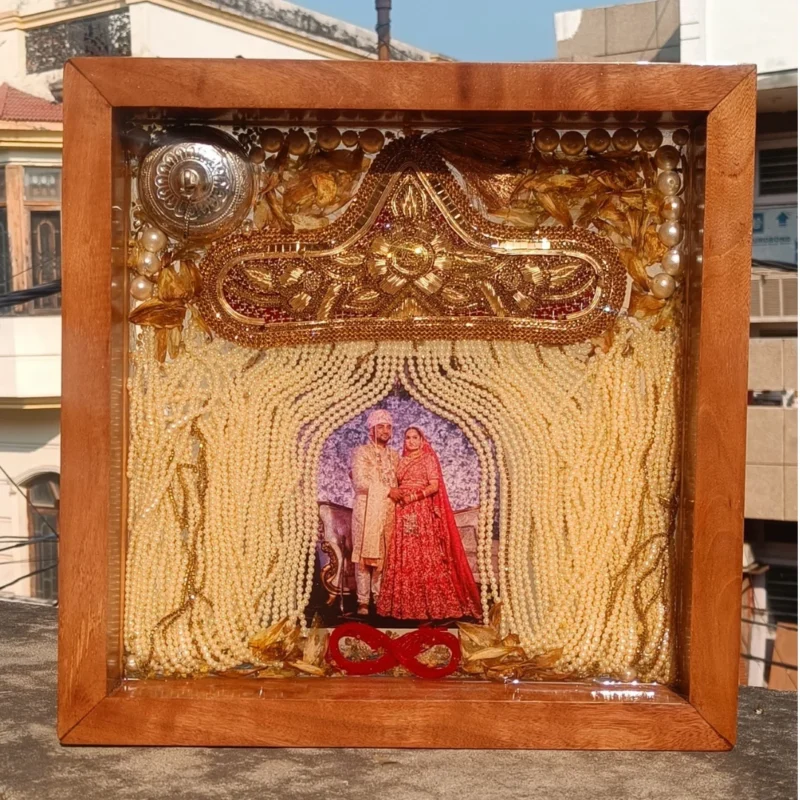 12 INCH WOODEN FLOOTING FRAME - Image 2