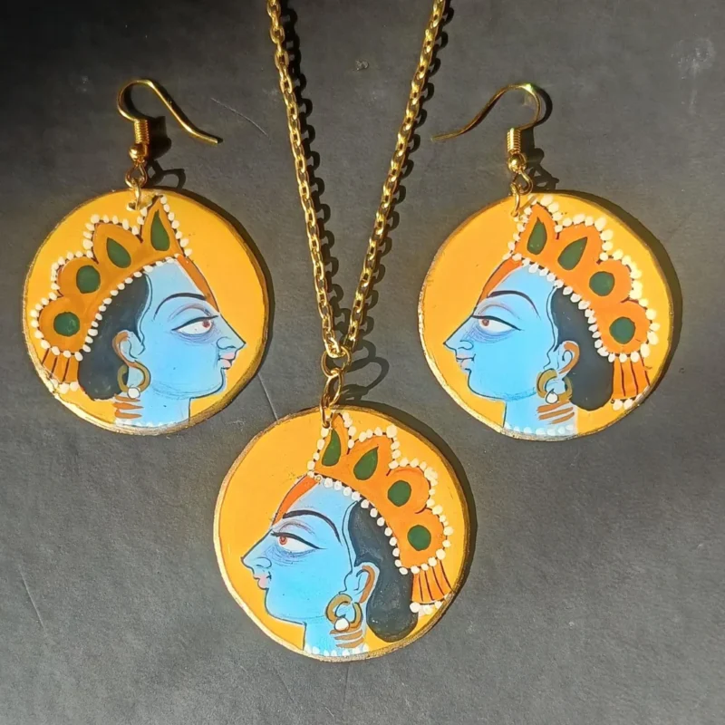 BASOLI RESIN EARING PENDANT SET - Image 3