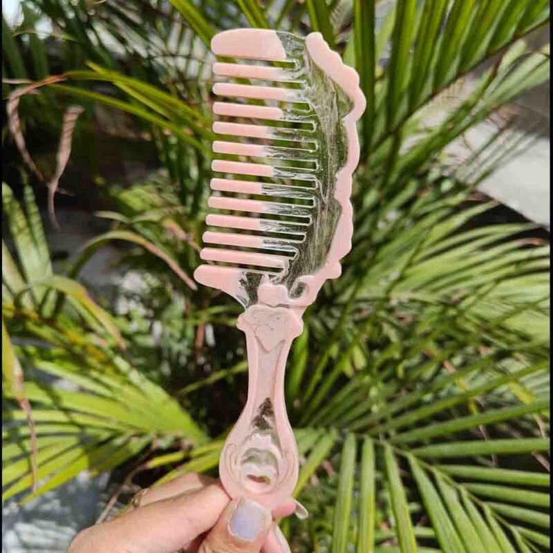 RESIN COMB