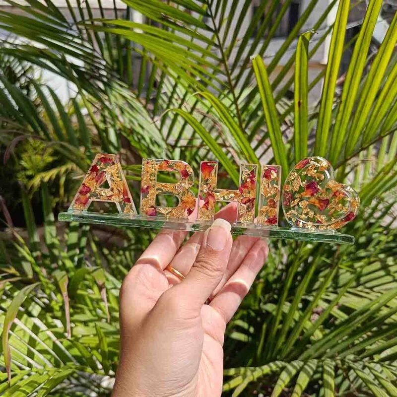 Name stand - Image 2
