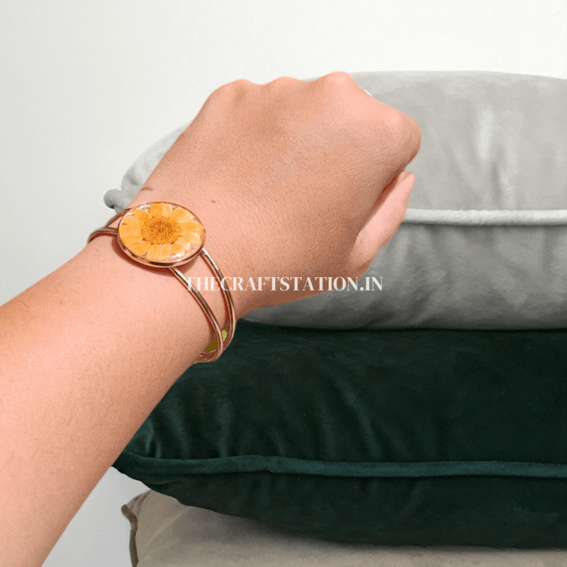REAL FLOWER BRACELET - Image 6